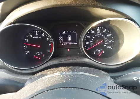 2017 Kia Sedona Lx z USA, uszkodzony, nr VIN KNDMB5C11H6310132